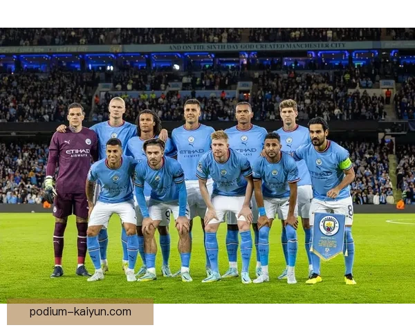 英超新赛季开幕，球队阵型揭晓，战术创新与传统技艺完美结合，值得关注。