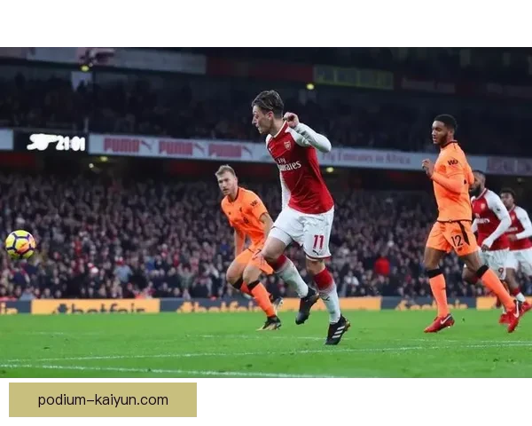 加布里埃尔·梅迪纳状态回暖，近期表现稳健引发关注